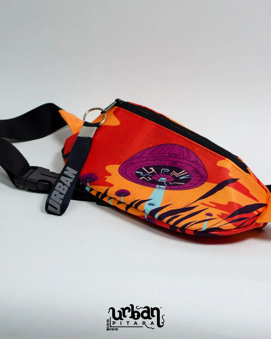 Attack SHYP Fanny Pack