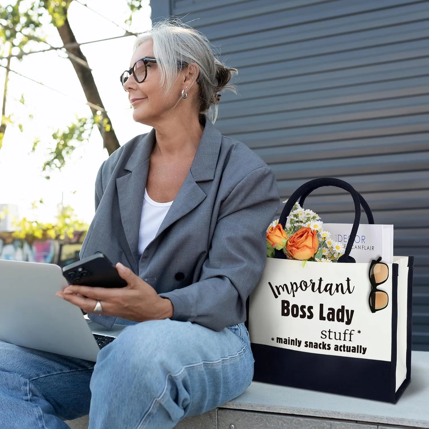 Boss Lady Tote - Casual Reusable Canvas Travel & Beach Bag, Perfect Gifts for Boss Lady's Birthday