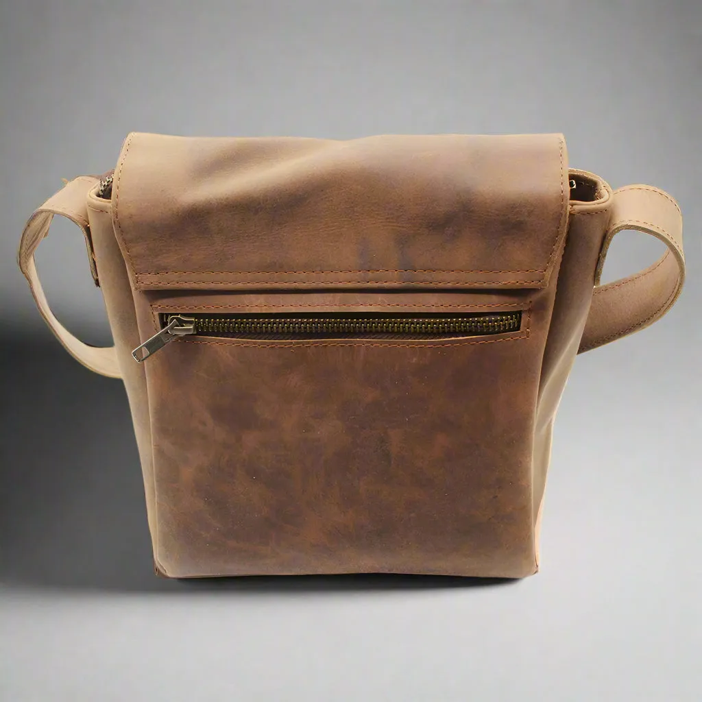 Casey Leather Slingbag