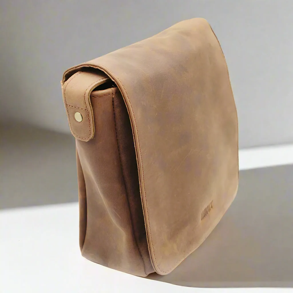 Casey Leather Slingbag