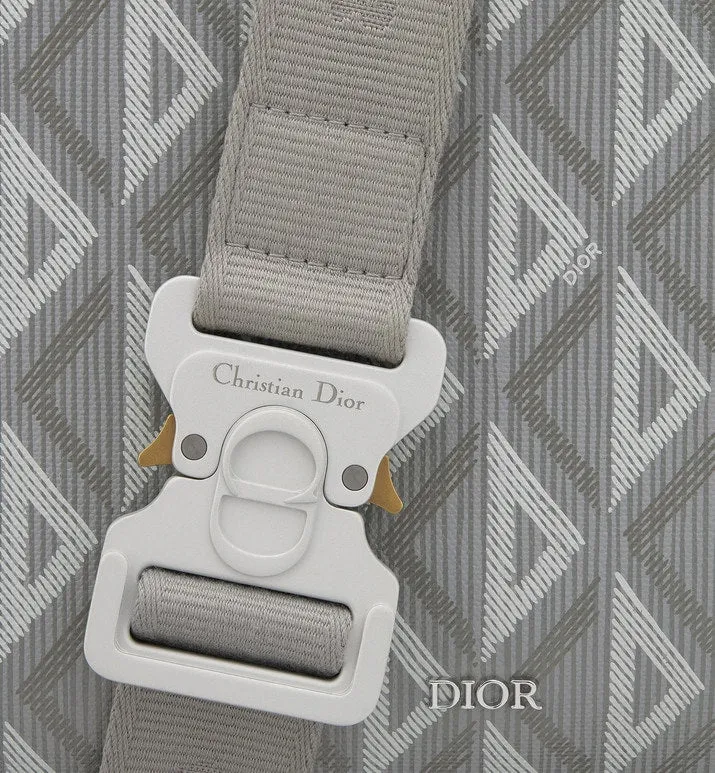 Dior Lingot Pouch • Dior Gray CD Diamond Canvas and Smooth Calfskin