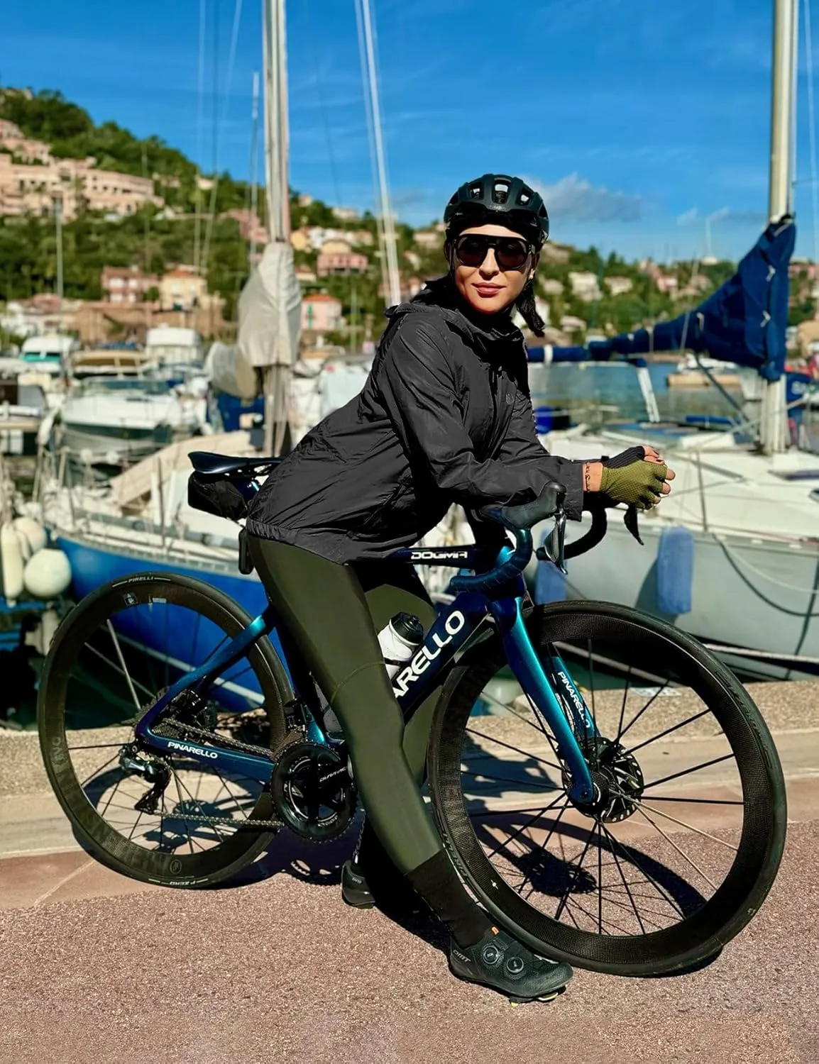 FitsT4 Sports Women's Cycling Running Jackets Lightweight Windproof Bike Windbreaker Reflective with Hooded