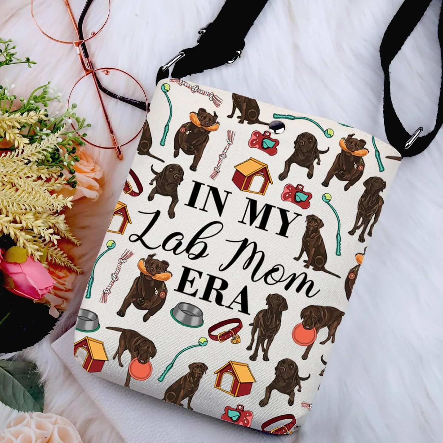 G2TUP Chocolate Labrador Lover Gift Lab Mom Era Crossbody Bag Chocolate Labrador Owner Cosmetic Bag Labrador Mom Gift (Lab Mom Era -X)