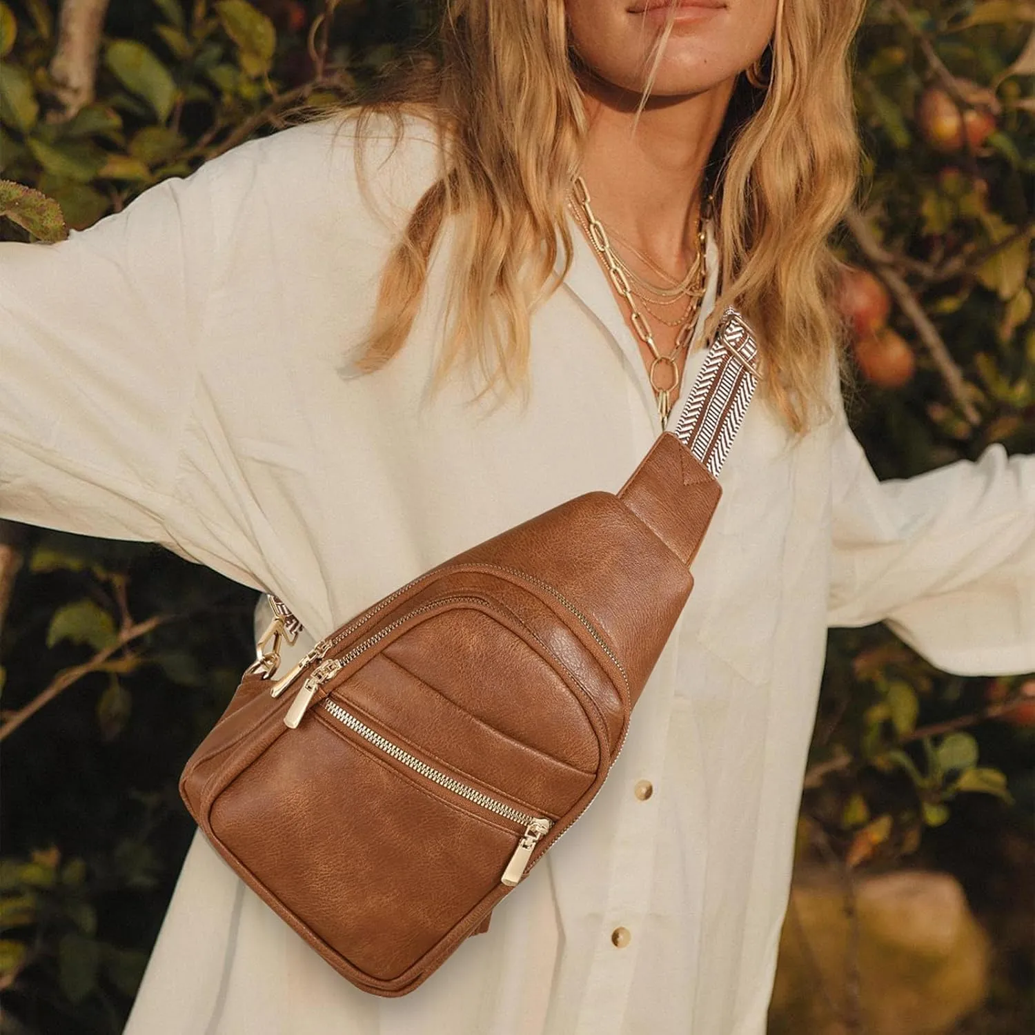 GAEKEAO Sling Bag for Women Vegan Leather Crossbody Bags Fanny Pack Chest Pack Small Backpack Travel Purse Shoulder Bag