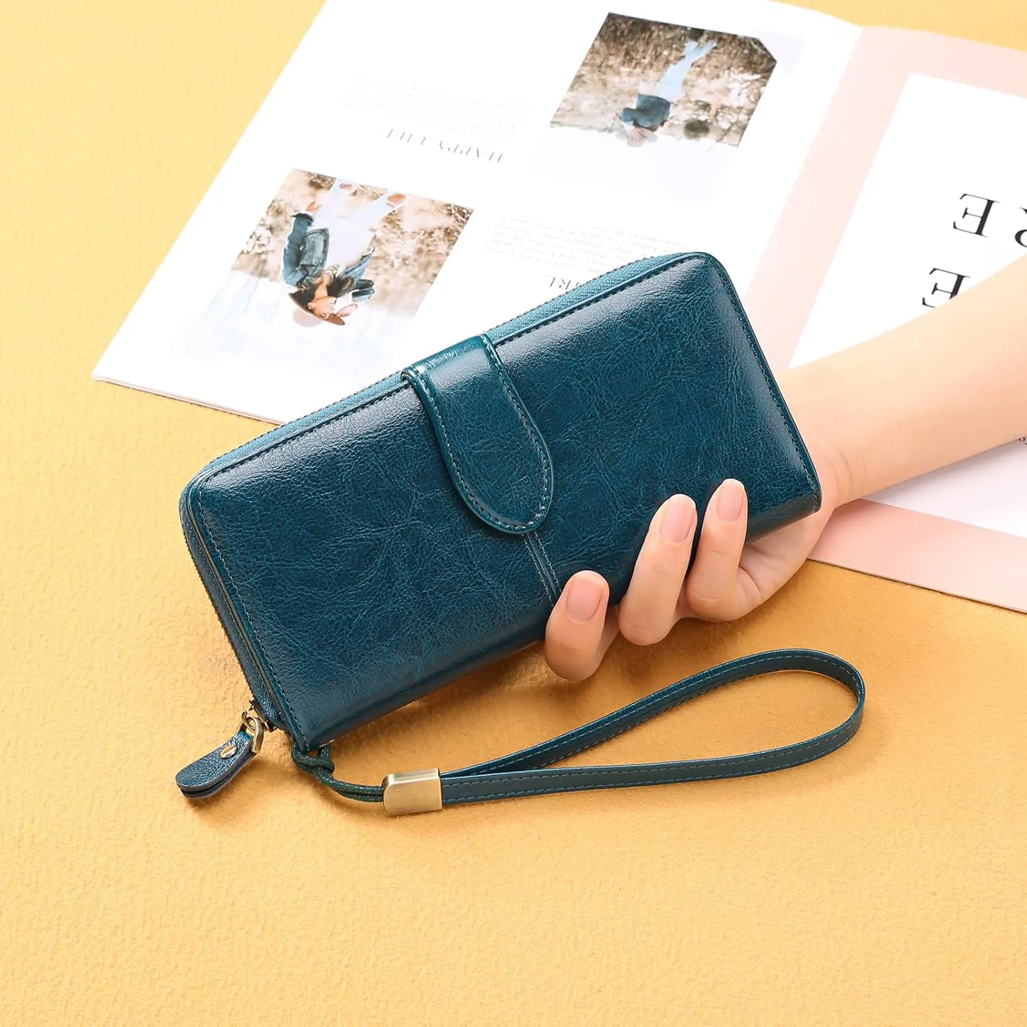 GAEKEAO Wallet for Women Clutch RFID Blocking Leather Wristlet Purse Large Capacity Credit Card Holder Zip Around Wallets
