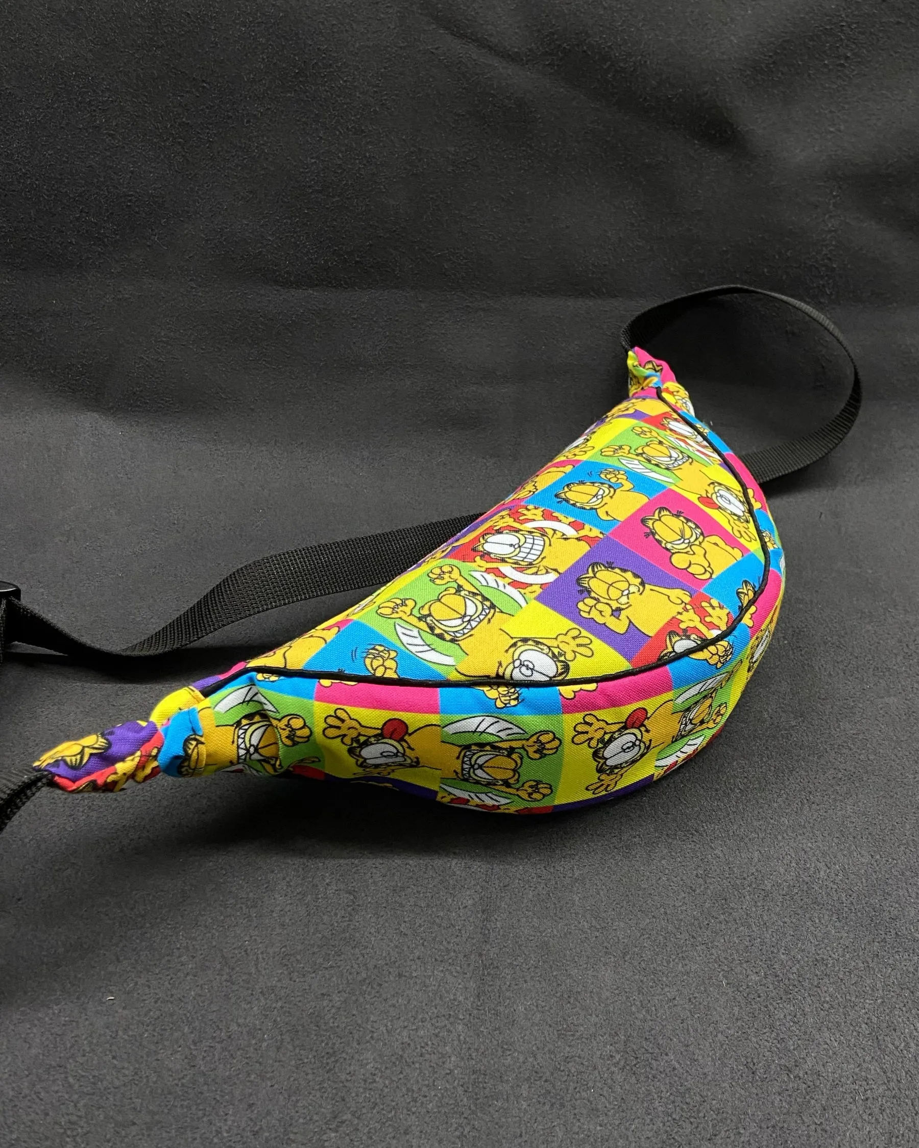 Garfield Goofy Shoulder Bag
