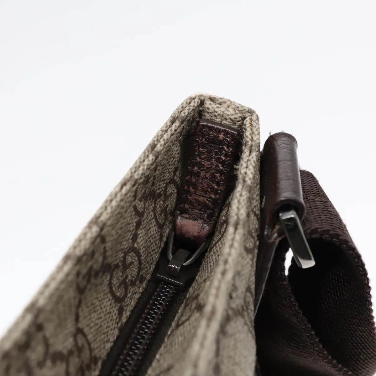 GUCCI GG Canvas Shoulder Bag Coated Canvas Beige fm3897