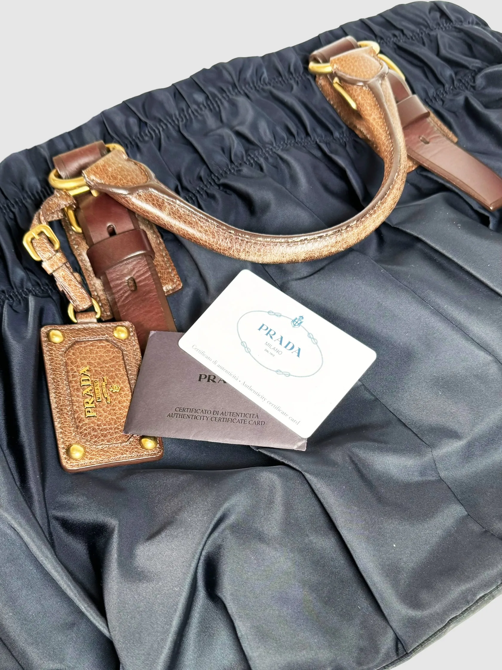Large Tessuto Gaufre Tote Bag