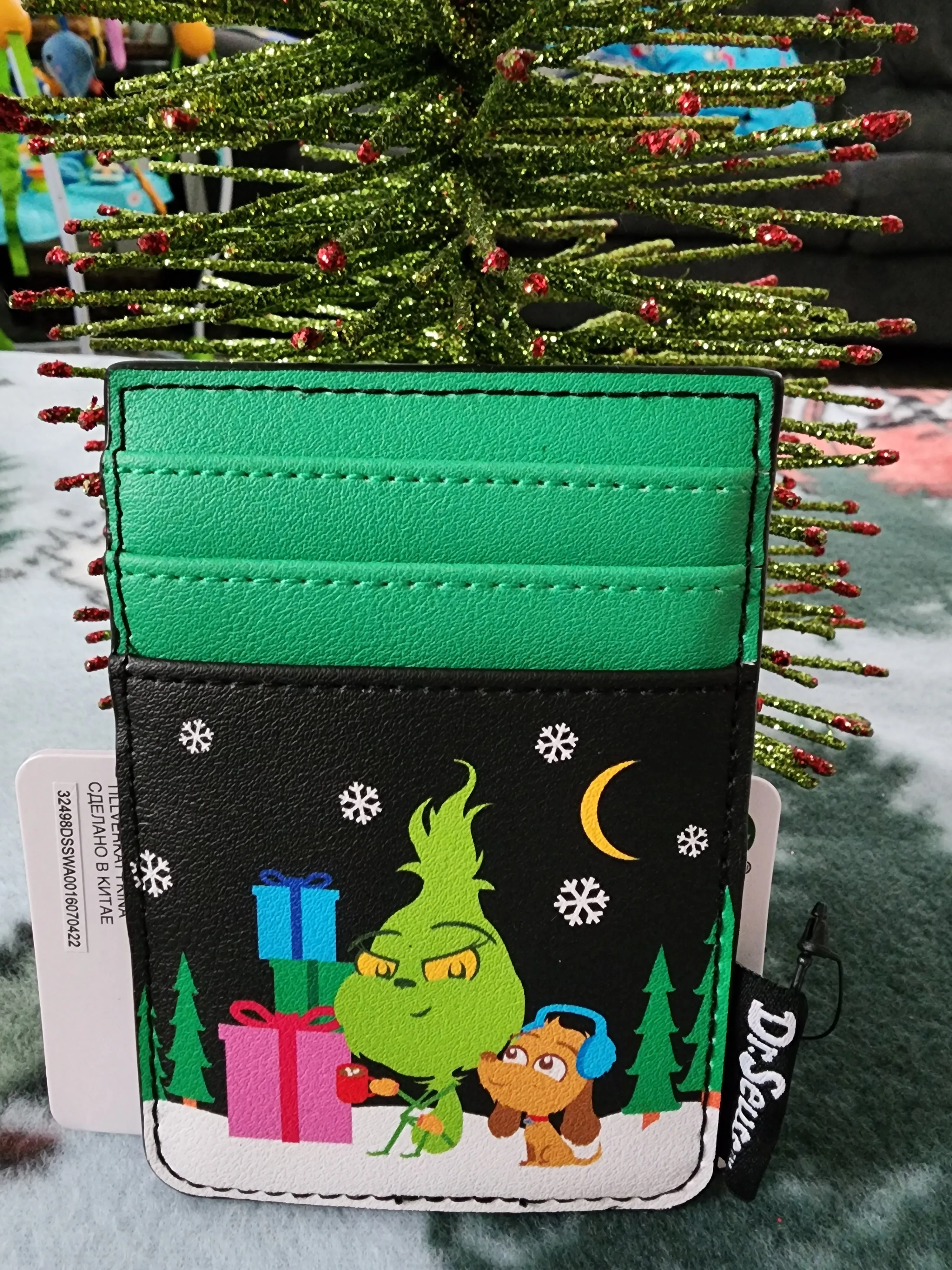 Loungefly Dr. Seuss Grinch & Max Christmas Card Holder