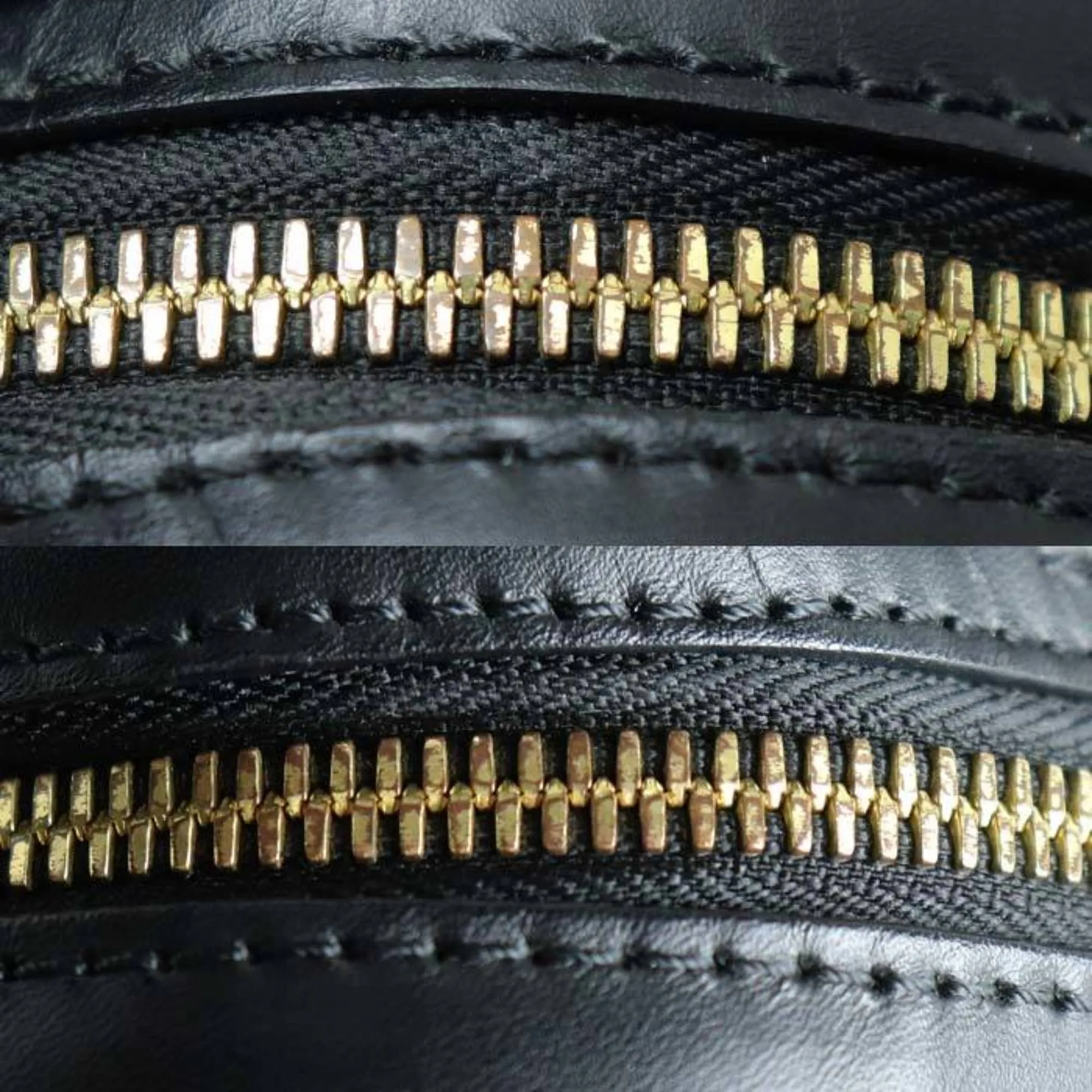LV Pochette Crossbody Bag M81370
