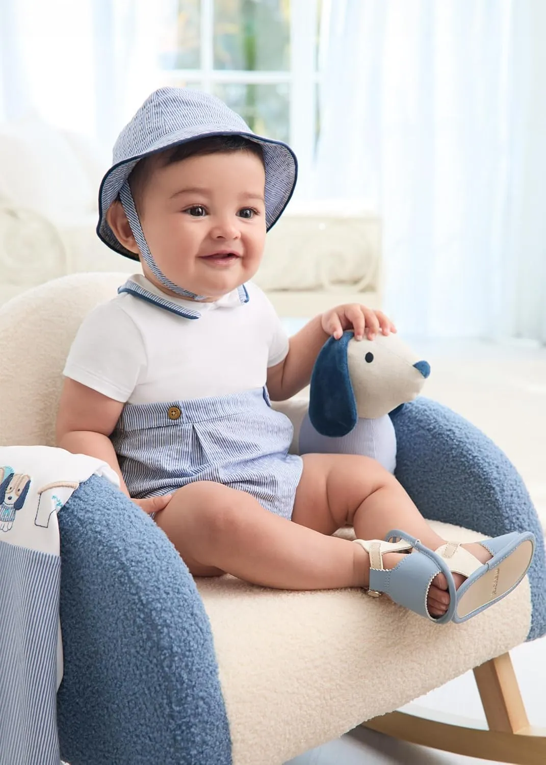 Mayoral BABY BOYS 1 PIECE SHORT SEERSUCKER ROMPER WITH MATCHING CAP