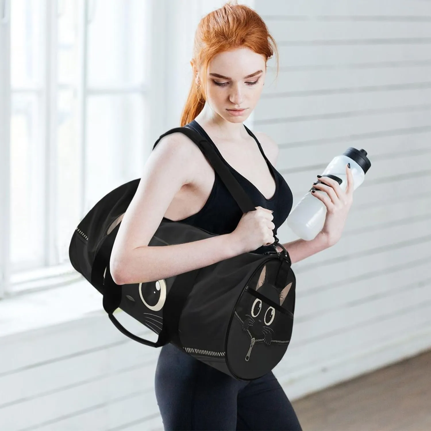 MNSRUU Sports Duffel Bags, Black Cat Zipper Athletic Gym Bag Overnight Workout Travel Tote Luggage for Men Women Yoga