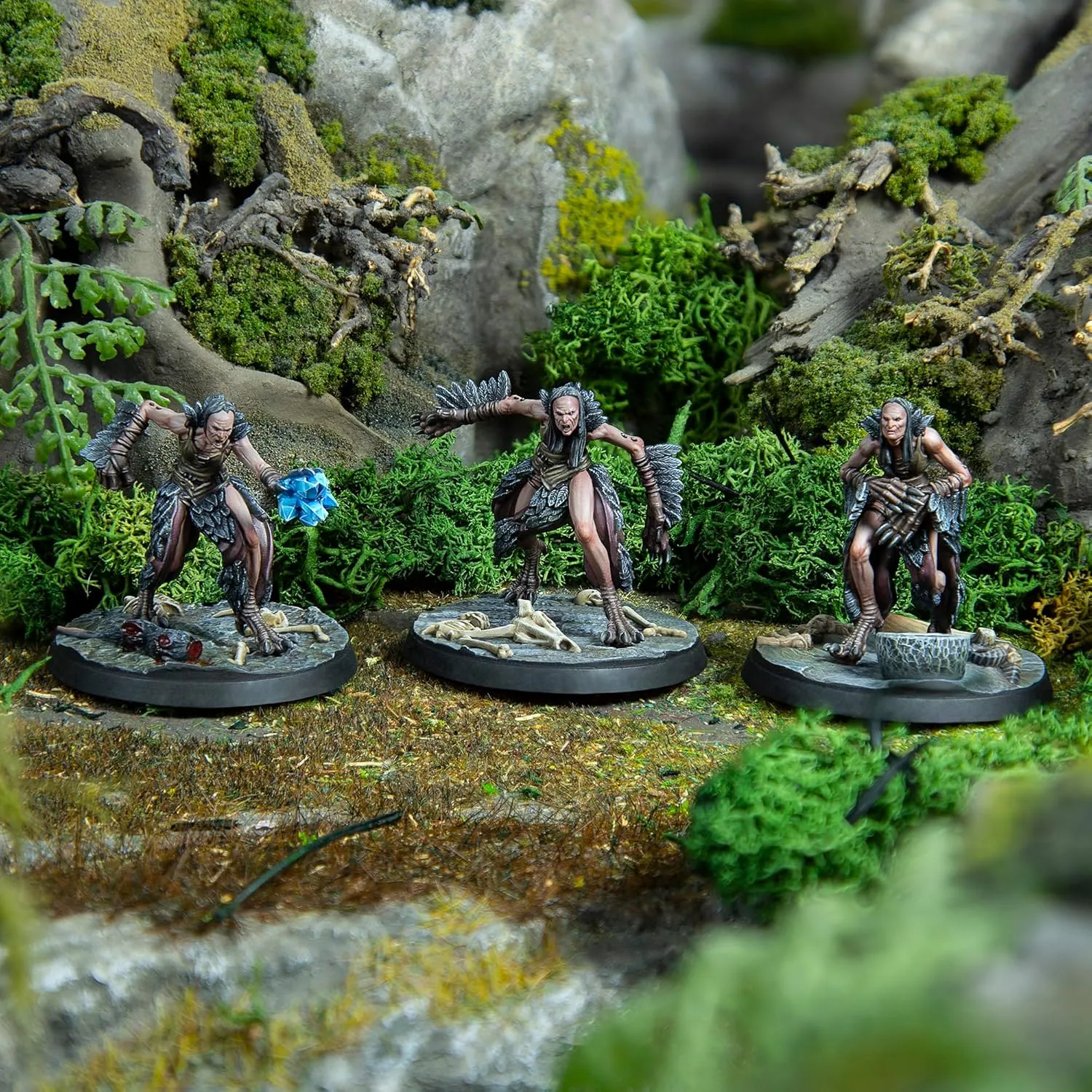Modiphius Entertainment: The Elder Scrolls: Call to Arms: Hagraven Coven - 3 Figures, 32mm Unpainted Resin RPG Miniatures, Scenic Bases, Chapter 4