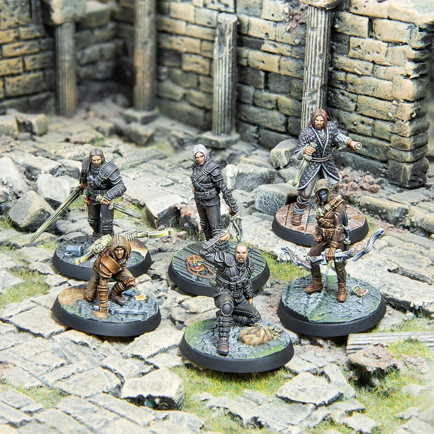 Modiphius: The Elder Scrolls: Call to Arms: Thieves Guild - 6 Figure Resin Expansion, Chapter 4, Unpainted, 32mm Miniatures with Scenic Bases, RPG
