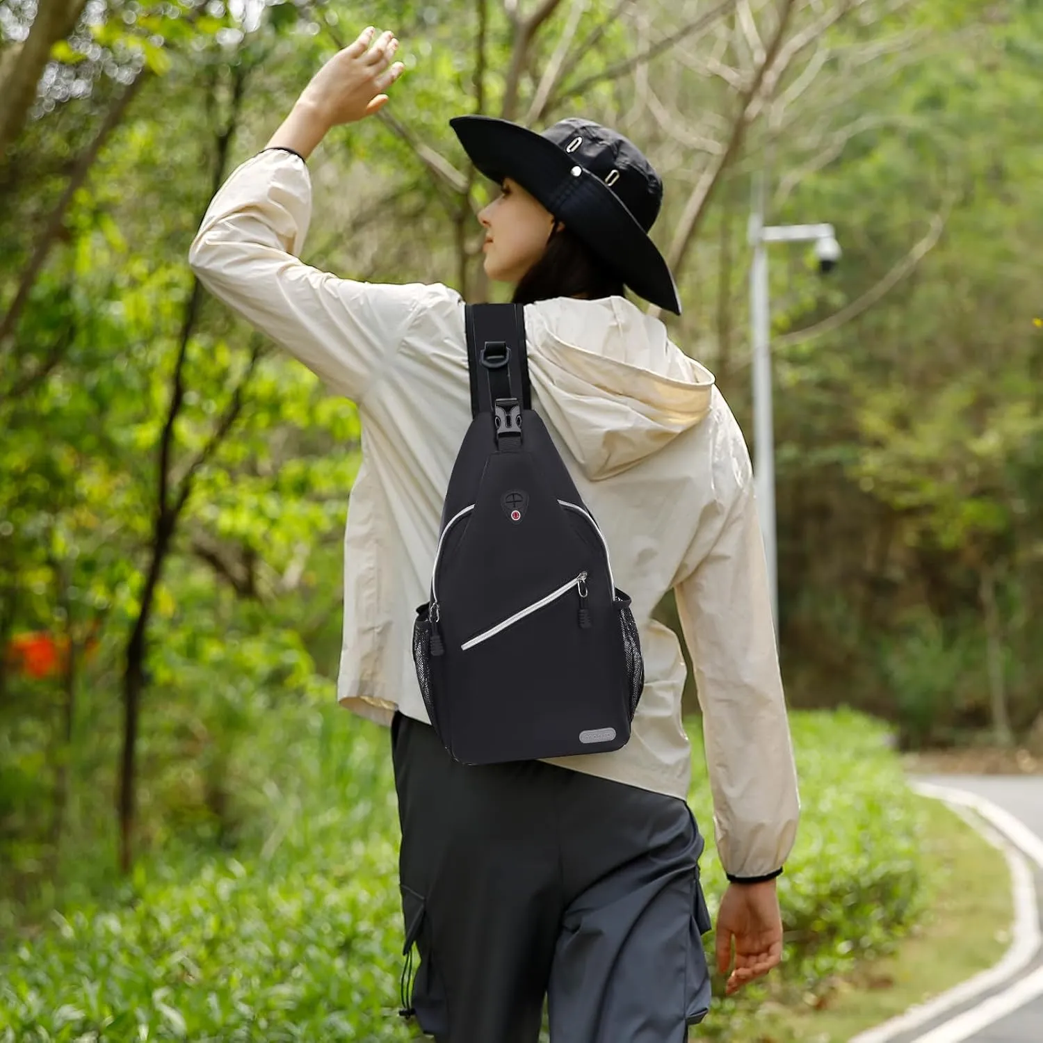 MOSISO Sling Backpack, Multipurpose Crossbody Shoulder Bag Travel Hiking Daypack