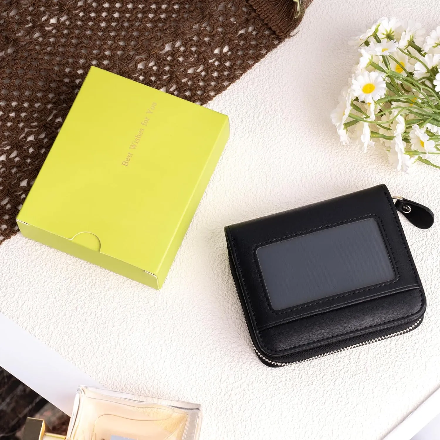 Small Wallet for Women, Genuine Leather RFID Blocking Credit Card Holder Slim Compact Coin Purse Women's Wallets with ID Window 8 Card Slots