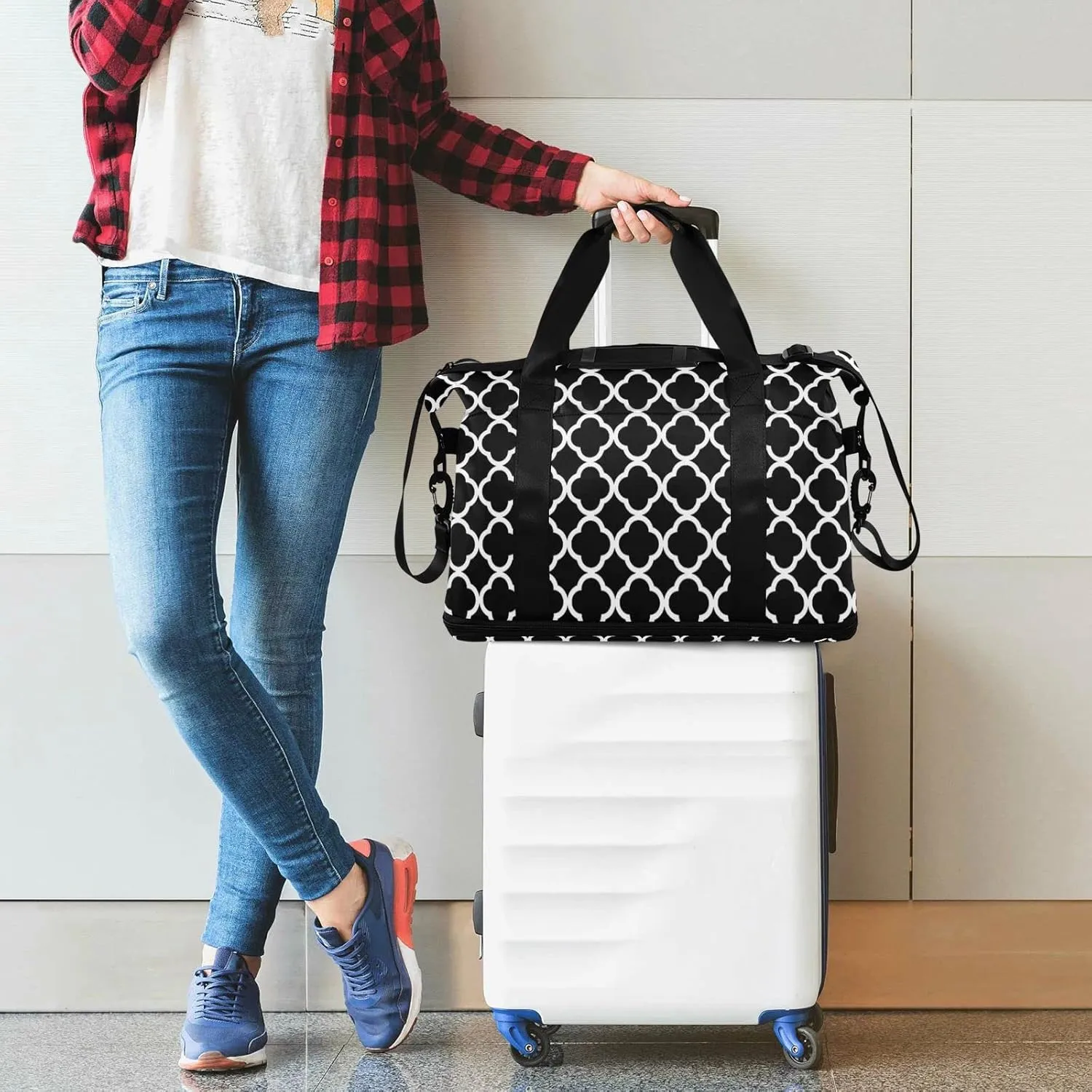 Sport Travel Duffle Bag Large Gym Tote Bag for Women,Rhombus Moroccan Weekender Bag with Shoe Compartment,Ladies Beach Bag Overnight Bag Luggage Bag with Wet Bag