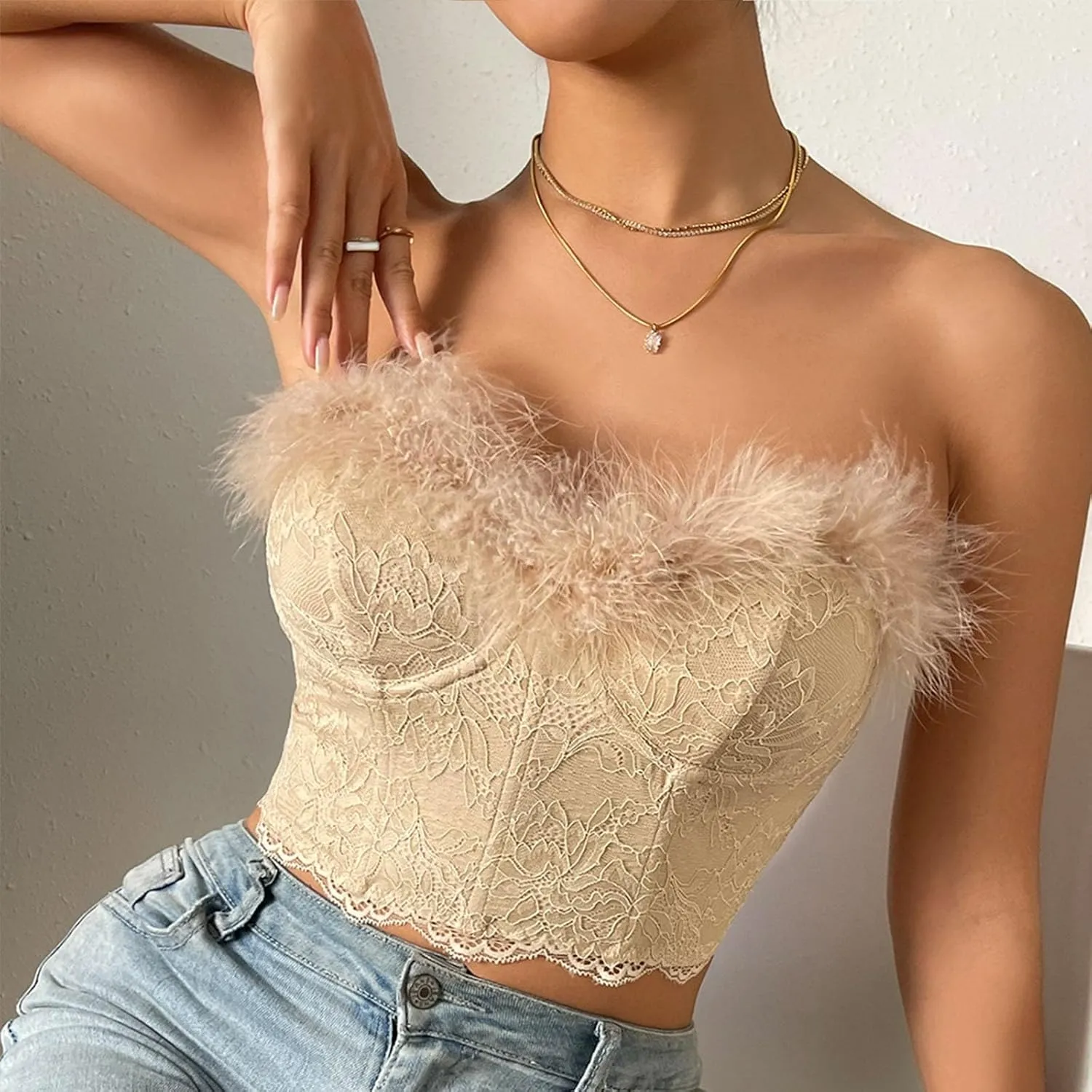 Sports Bras Packs and Sexy Lace Low Cut Open Back Feather Steel Ring Spicy Girl Bra Backless