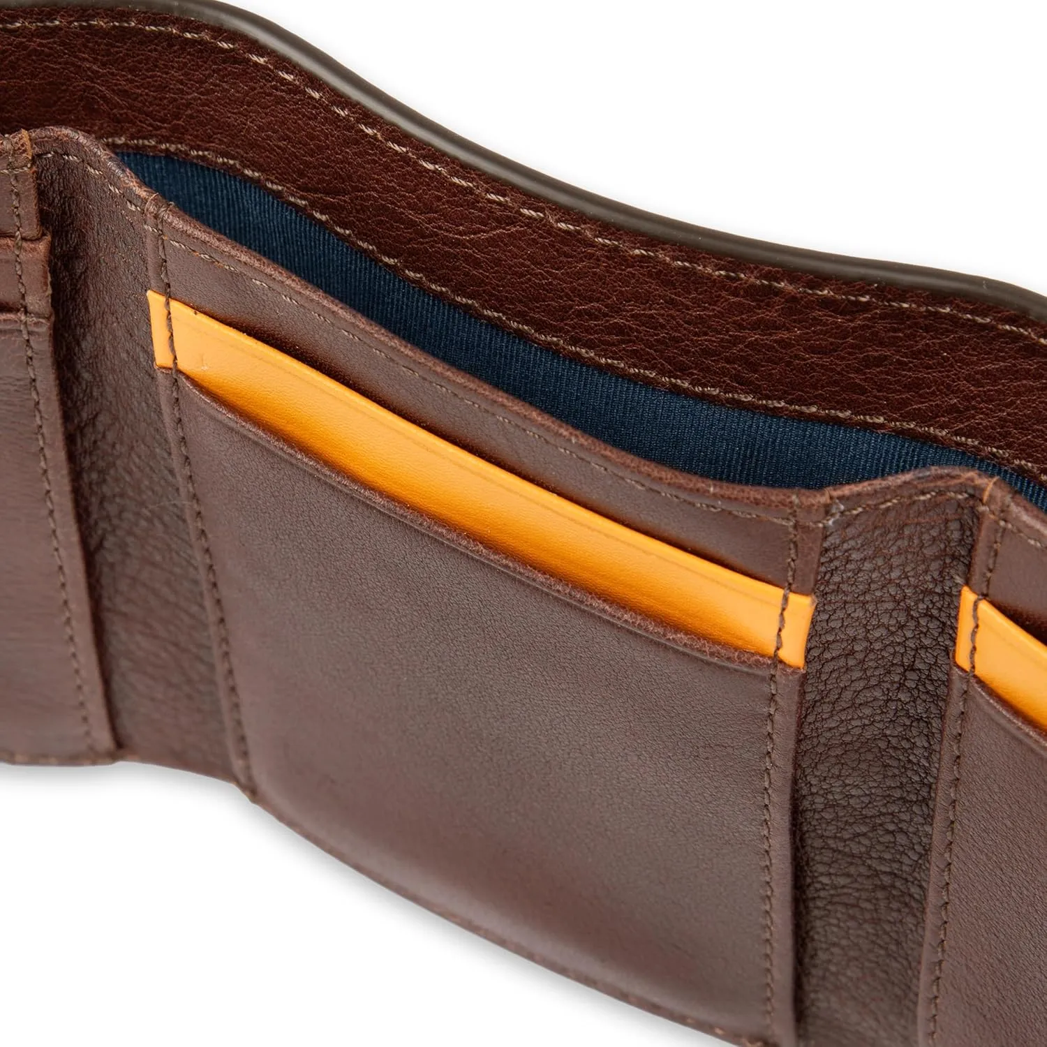Tommy Bahama Men's Compact Trifold Leather Wallet