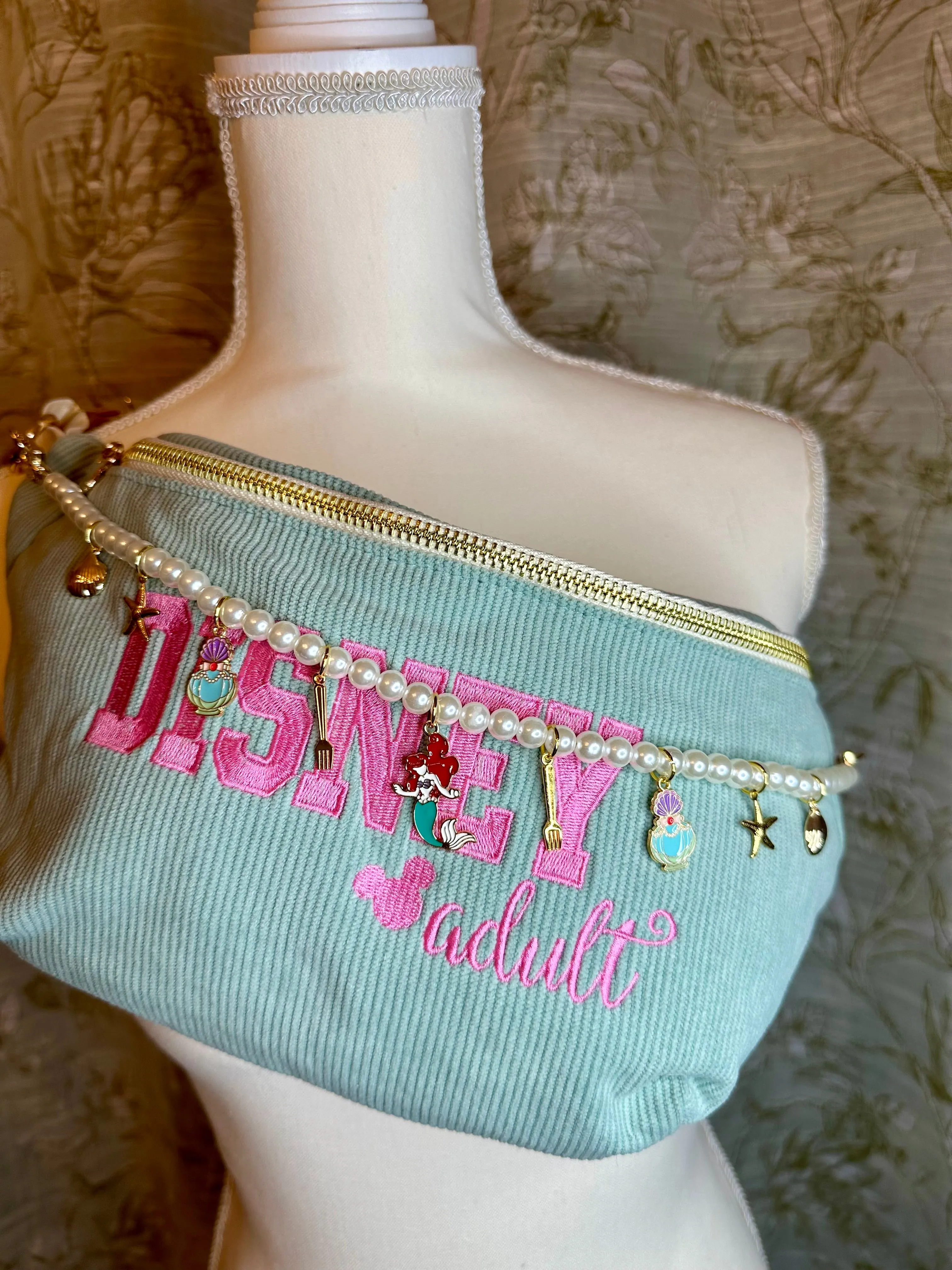 Under The Sea Pearl Bag Chain