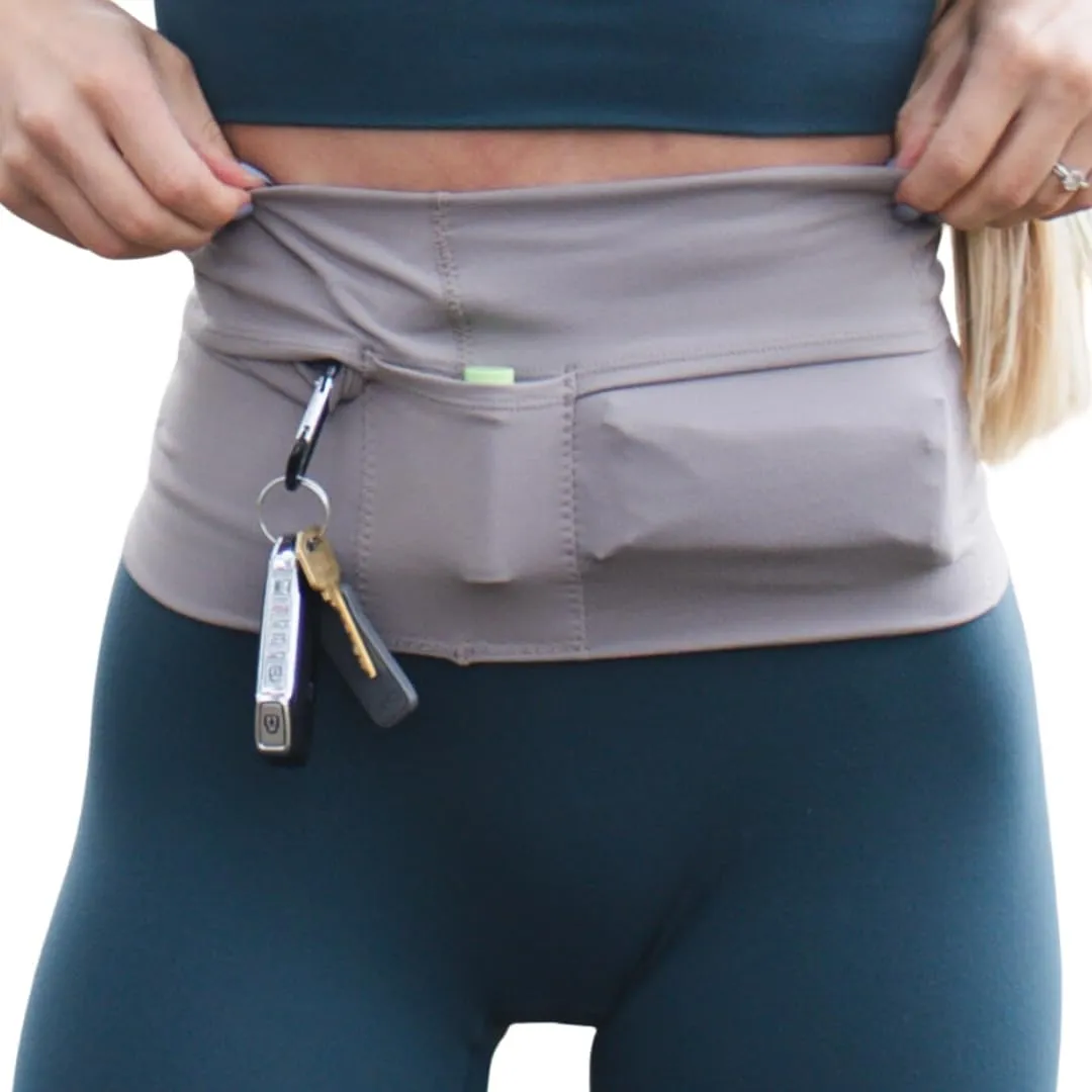 Unisex Running Belt, Running Fanny Pack Women, Phone Holder for Running, Workout Belt for Women, Slim Running Belt with 4 Secure Pockets, Runner Belt for Phone, Keys, Passport, and More