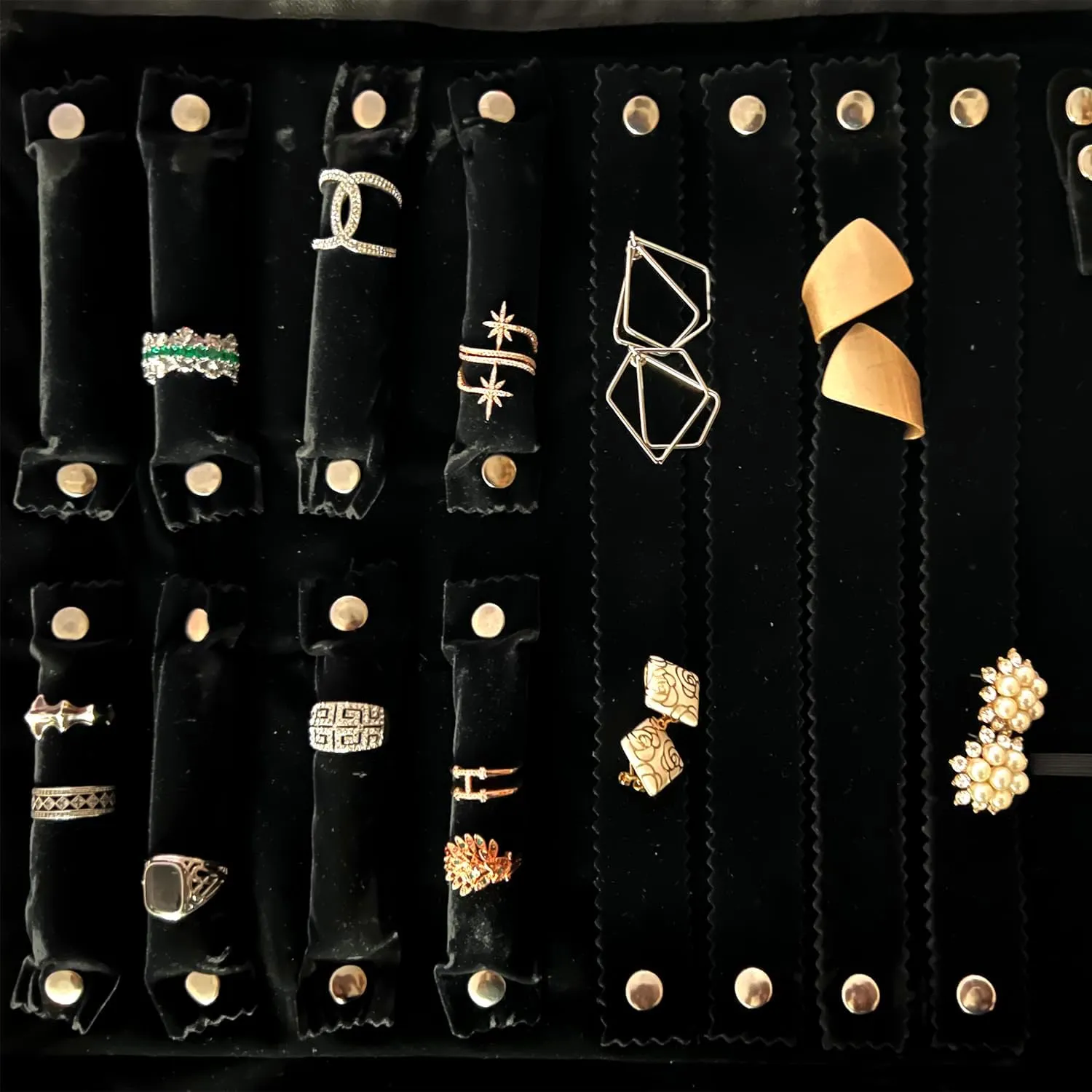 Velvet Travel Jewelry Case Roll Bag Organizer for Necklace Bracelet Earrings Ring, 6 PVC Pockets, Black Upgrade Version