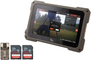 Wildgame Innovations 7-Inch HD Backlit TFT Touchscreen Trail Pad Tablet Bundle with Card Reader, and 32GB Ultra SDHC UHS-I Memory Card (2-Pack) (4 Items)